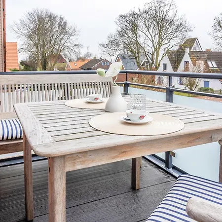 Küsten Deichherz - Deichblick, Balkon, 49qm Apartment Greetsiel